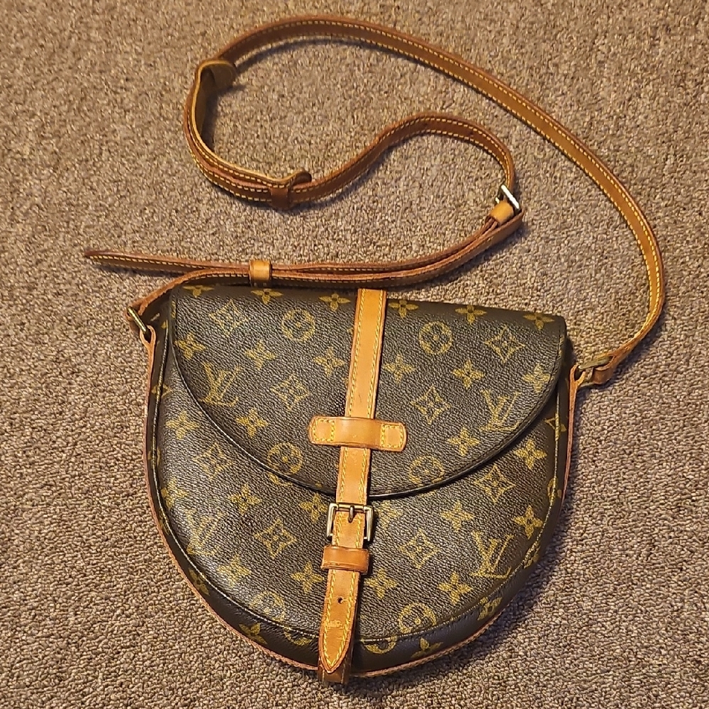 Louis Vuitton Monogram Canvas Chantilly MM